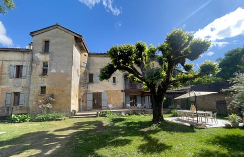 Property building, Garden