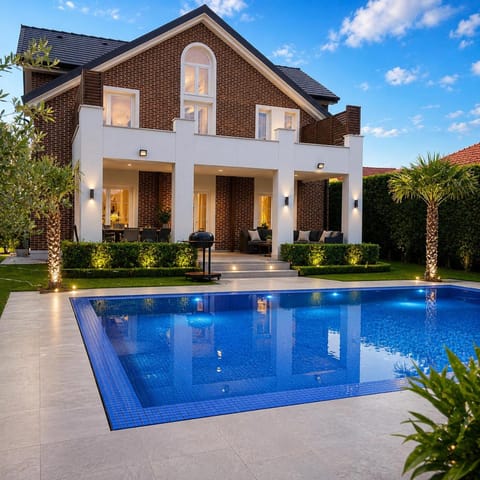 Property building, Swimming pool