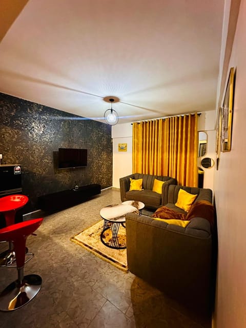 TV and multimedia, Seating area