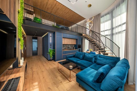 Communal lounge/ TV room, Kitchen or kitchenette, Living room