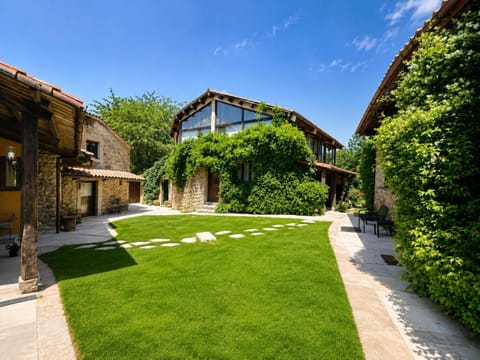 Property building, Natural landscape