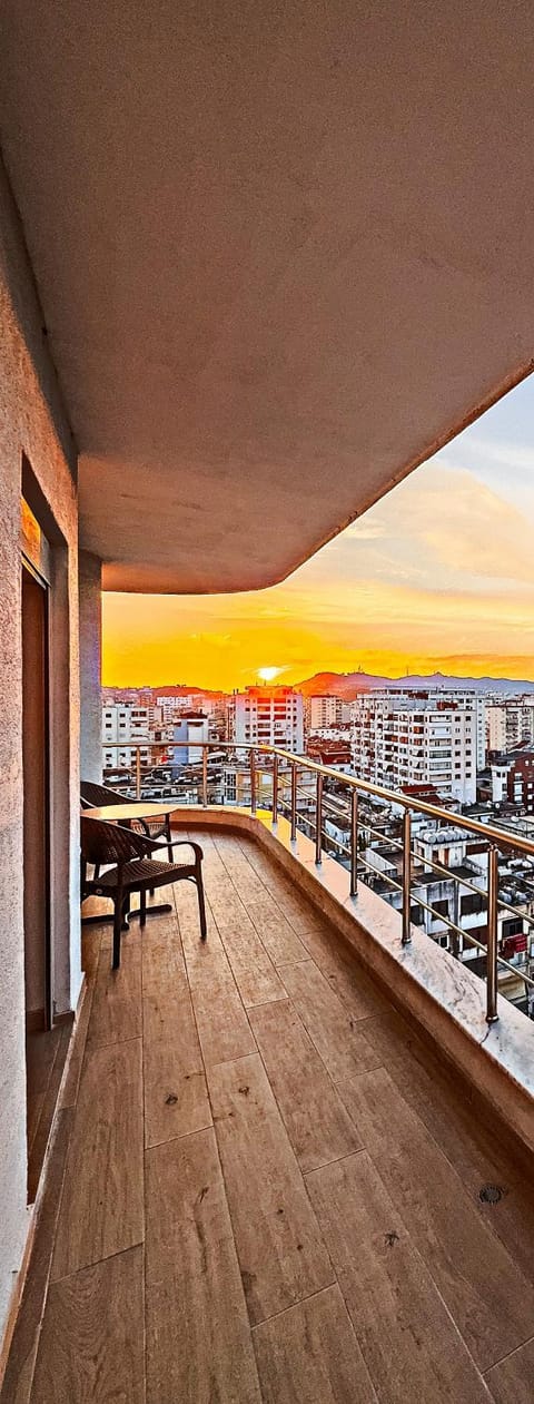 Property building, Nearby landmark, Spring, Day, Neighbourhood, Natural landscape, Activities, Bird's eye view, Winter, Summer, View (from property/room), View (from property/room), Balcony/Terrace, Photo of the whole room, Decorative detail, Seating area, Dining area, Autumn, On site, City view, City view, Landmark view, Landmark view, Mountain view, Mountain view, Street view, Street view, Area and facilities, Area and facilities, Area and facilities, Supermarket/grocery shop, Shopping Area, Seasons, Time of day, Location, Sunrise, Sunset, Quiet street view, ATM, internet, internet, internet, soundproof, sunbed, sunbed, elevator, acessibility