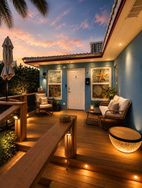 Property building, Day, Natural landscape, View (from property/room), Balcony/Terrace, Seating area, Garden view, sunbed