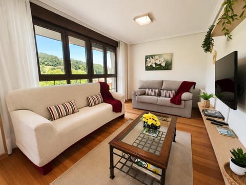 TV and multimedia, Seating area