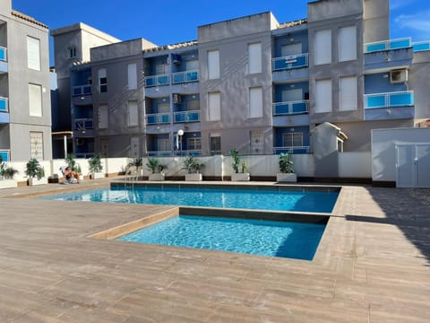 Property building, Swimming pool
