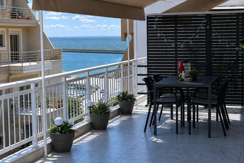 Day, View (from property/room), Balcony/Terrace, Sea view
