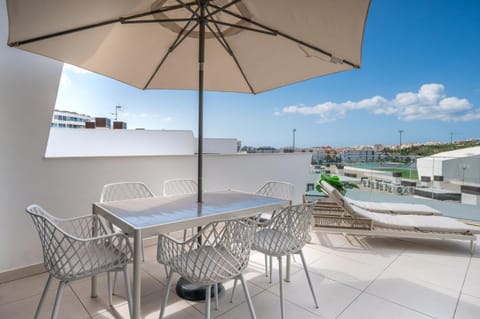 Balcony/Terrace, Seating area, Dining area