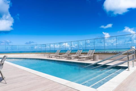 Hot Spring Bath, Swimming pool