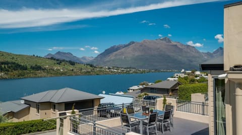 Patio, Lake view, Mountain view