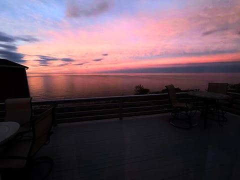 Natural landscape, View (from property/room), Balcony/Terrace, Sea view, Sunset