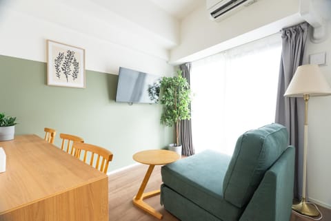 Living room, Dining area, air conditioner
