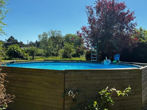 Garden, Swimming pool