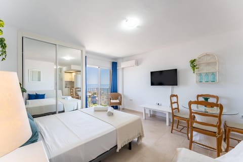 Bed, TV and multimedia, Living room, wardrobe