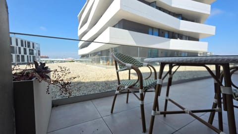 Property building, Patio, Day, View (from property/room), Balcony/Terrace, Dining area