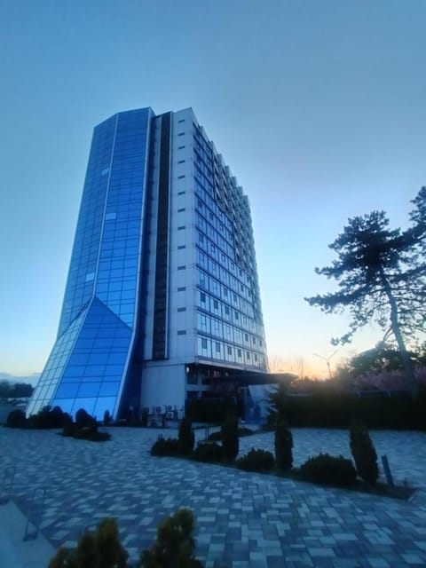 Property building, Day