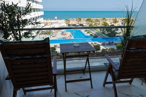 View (from property/room), Balcony/Terrace, Pool view, Sea view