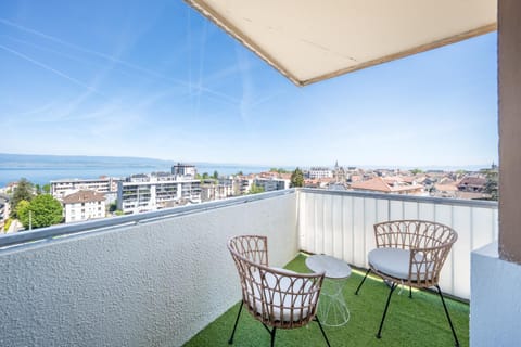 Day, View (from property/room), Balcony/Terrace, Lake view