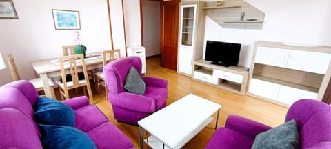TV and multimedia, Living room, Dining area