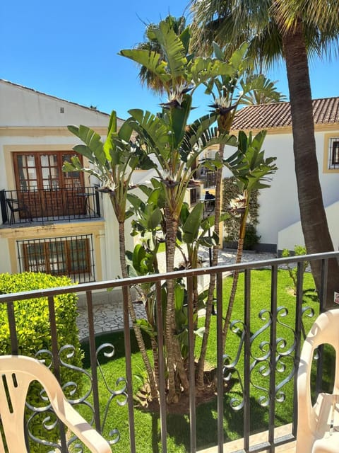 Property building, Garden view