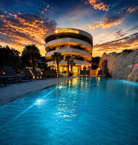 Natural landscape, Pool view, Swimming pool, Sunrise, Sunset, sunbed