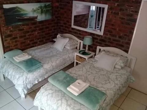 Coral Tree Guest Rooms Bed and Breakfast in Western Cape