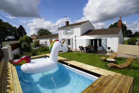 Garden, Pool view, Swimming pool, Swimming pool