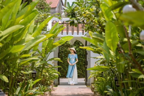People, Garden, Garden view
