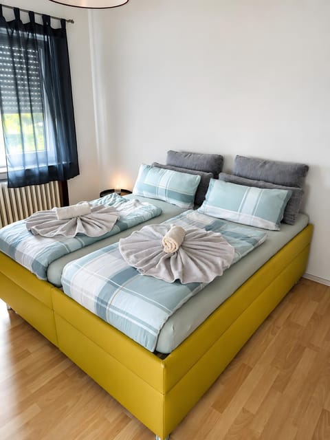Living room, Bedroom