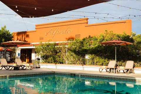 Pool view, Swimming pool, sunbed