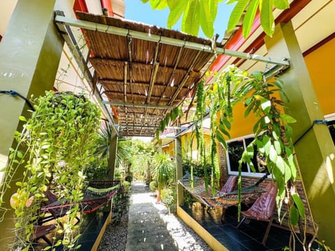 Lanta Baan Nok Resort Bed and Breakfast in Sala Dan