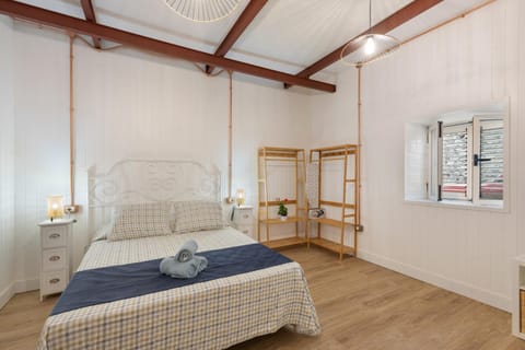 Property building, Living room, Bedroom