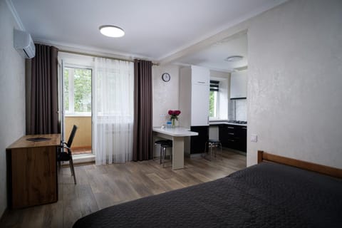 Bed, Living room, Photo of the whole room, Bedroom