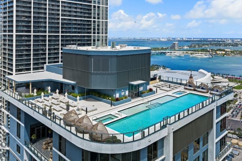 Property building, Bird's eye view, sunbed
