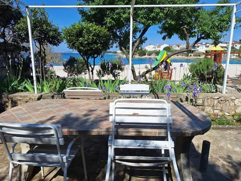 Patio, Garden, Dining area