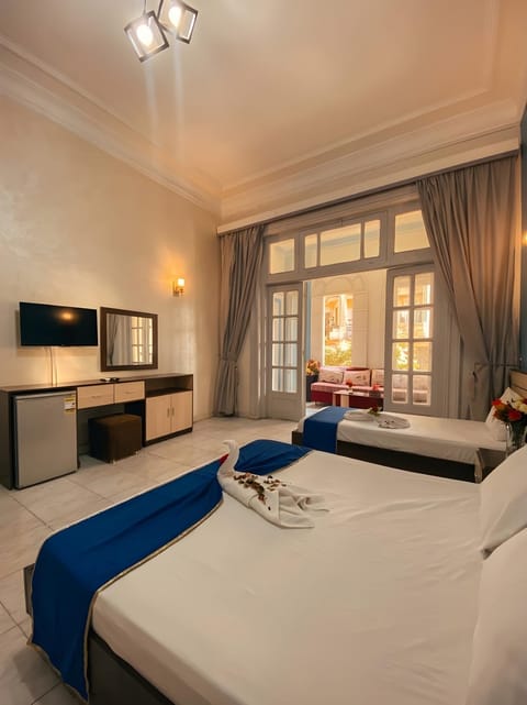 Bedroom, room service