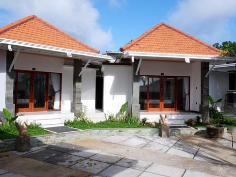 Property building, Garden view