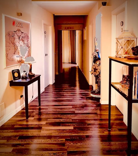Lobby or reception, Other, Decorative detail