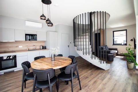 Kitchen or kitchenette, Living room, Dining area