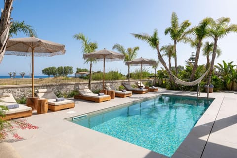 Patio, Day, Natural landscape, Garden, Garden view, Pool view, Sea view, Swimming pool, sunbed