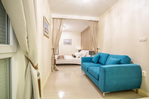 Photo of the whole room, Decorative detail, Seating area, Bedroom