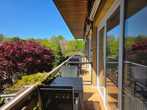 View (from property/room), Balcony/Terrace, Garden view