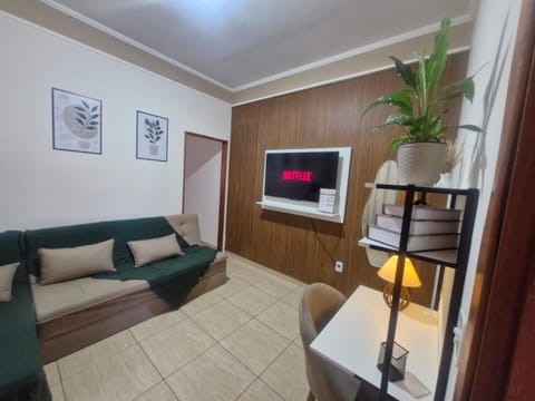 Communal lounge/ TV room, TV and multimedia, Living room, Seating area