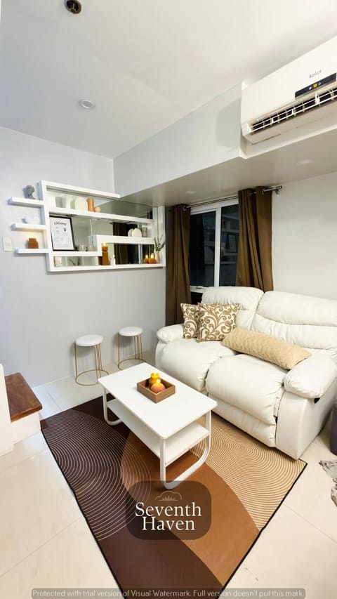 Living room, air conditioner