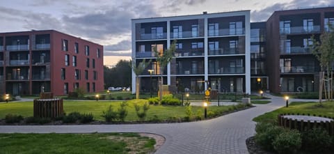 Property building, Location