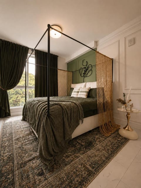 Bed, TV and multimedia, Photo of the whole room, Bedroom