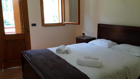 Vila Dini Hotel in Montenegro