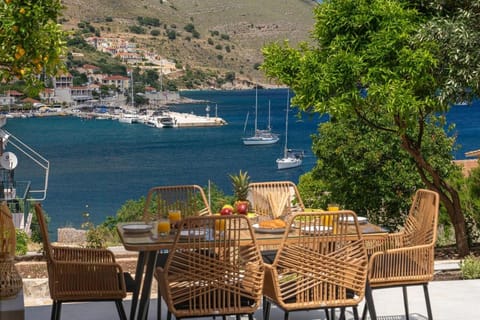 View (from property/room), Balcony/Terrace, Inner courtyard view