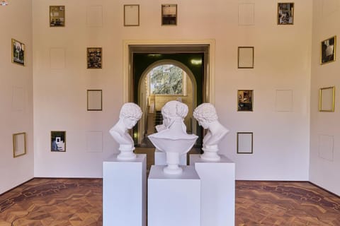 Decorative detail