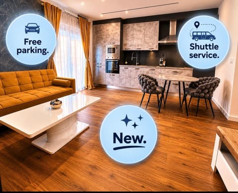 TV and multimedia, Kitchen or kitchenette, Living room, Seating area, Dining area