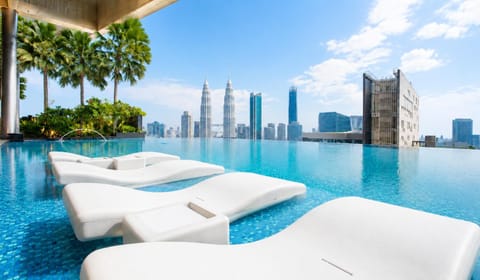 Day, Natural landscape, City view, Pool view, Swimming pool, sunbed
